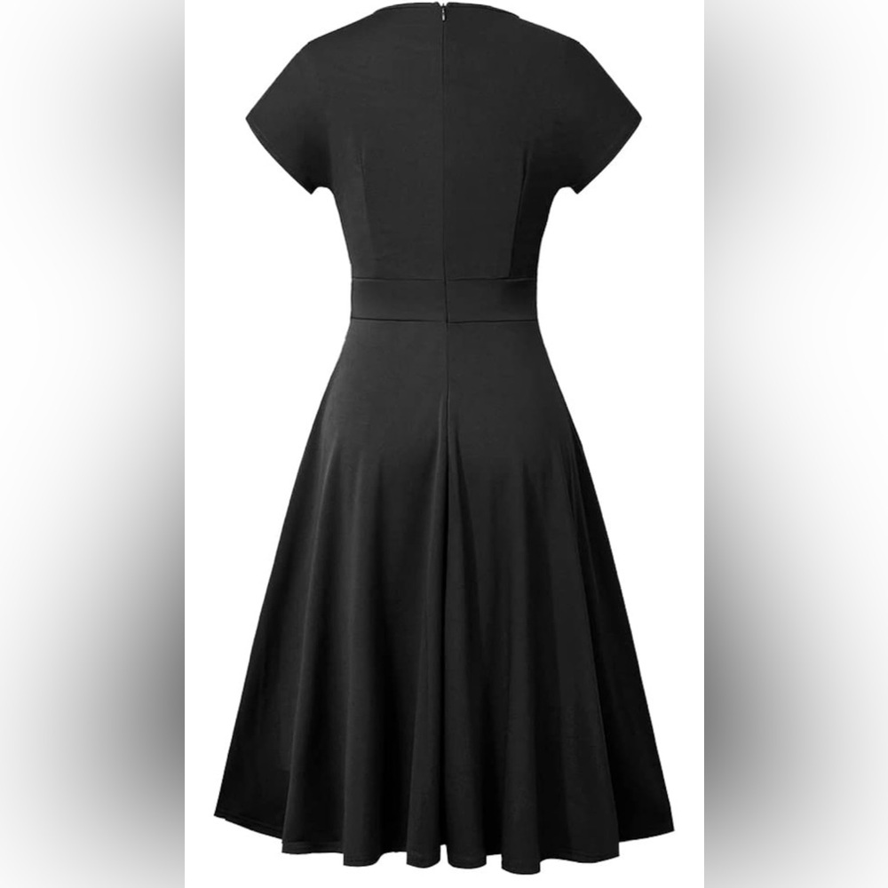 Black Fit & Flare Cap Sleeve Dress • Size M • Textured Fabric - Picture 4 of 9